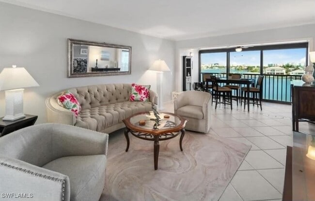 property at 271 Southbay Dr