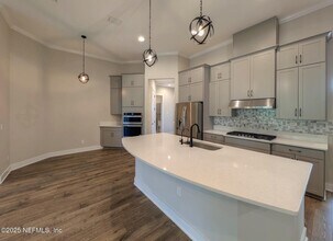 141 Topside Dr. in Saint Johns, FL - Foto de edificio - Building Photo