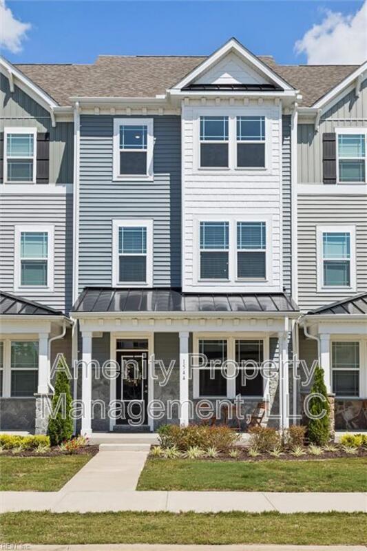 1544 Stanford Ln in Newport News, VA - Building Photo - Building Photo