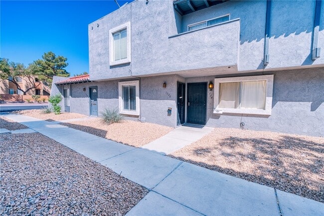 property at 1326 N Jones Blvd