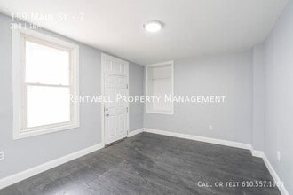 159 Main St in Royersford, PA - Building Photo - Building Photo