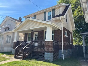 5347 Hunter Ave in Norwood, OH - Building Photo - Building Photo
