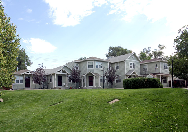 3440 S Sherman St in Englewood, CO - Foto de edificio - Building Photo