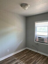 526 E N 7th St in Abilene, TX - Building Photo - Building Photo