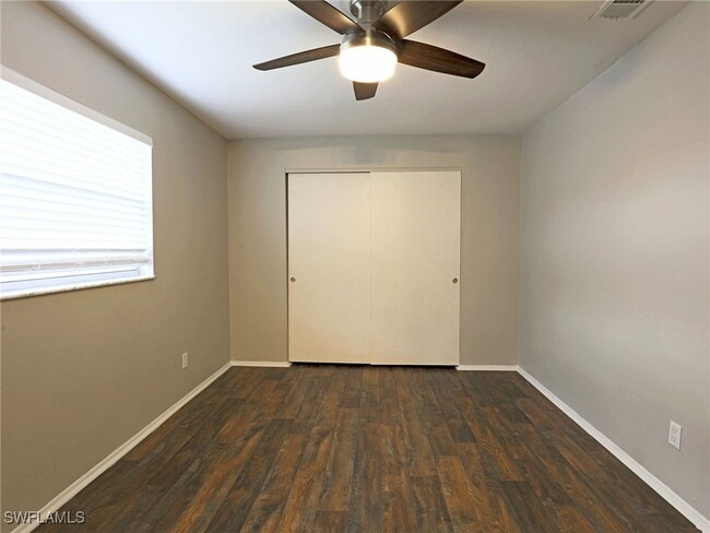 2411 Hibiscus Rd in Ft. Myers, FL - Building Photo - Building Photo
