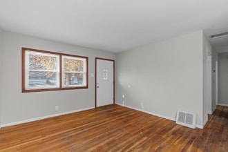 205 Perthshire Rd in St. Louis, MO - Building Photo - Building Photo