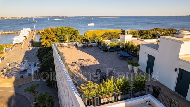 1 Vendue Range in Charleston, SC - Building Photo - Building Photo