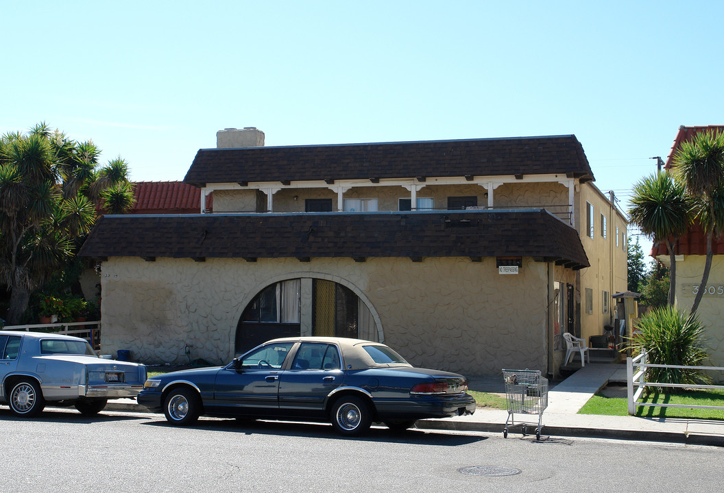 3315 S A St in Oxnard, CA - Building Photo