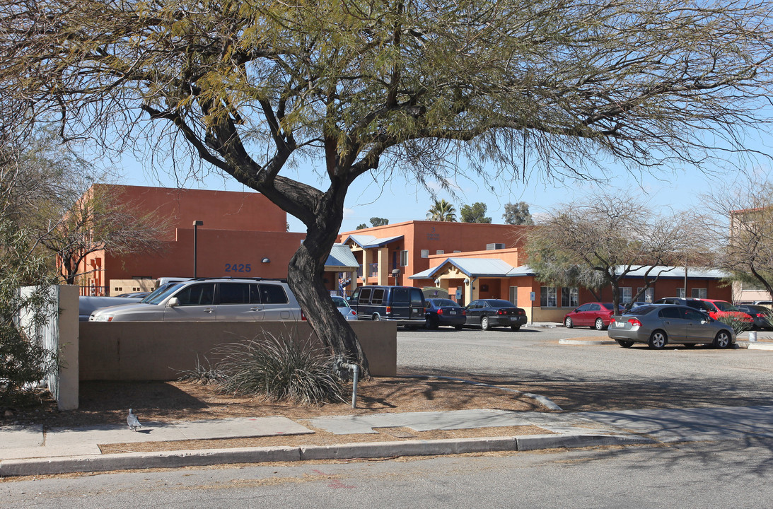 Wings of Freedom Apartments in Tucson, AZ - Building Photo