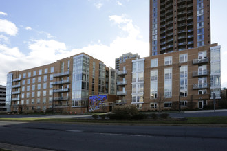 Midtown North in Reston, VA - Building Photo - Building Photo