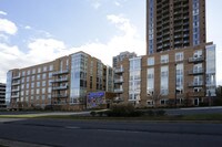 Midtown North in Reston, VA - Foto de edificio - Building Photo