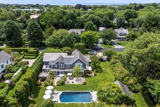 52 Davids Ln in East Hampton, NY - Building Photo - Building Photo