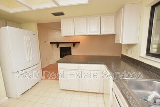 1715 High Point Dr in Lakeland, FL - Building Photo - Building Photo