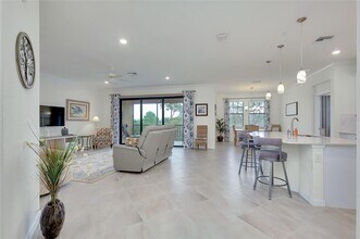 10063 Crooked Crk Dr in Venice, FL - Building Photo - Building Photo