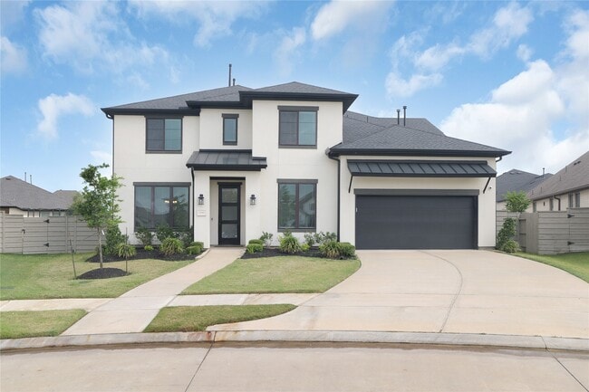 property at 4706 Oak Glen Ct