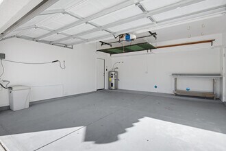 1248 E Briarwood Terrace in Phoenix, AZ - Building Photo - Building Photo