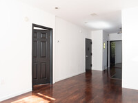 629 Halsey St, Unit 2 in Brooklyn, NY - Building Photo - Building Photo