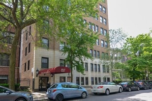 818 W Lakeside Pl, Unit A00C in Chicago, IL - Building Photo
