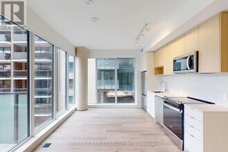 4365 Bloor St W in Toronto, ON - Building Photo - Building Photo