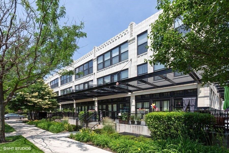 1110 W 15th St in Chicago, IL - Foto de edificio