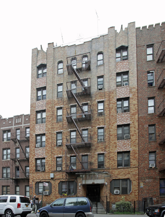 552 Parkside Ave in Brooklyn, NY - Building Photo