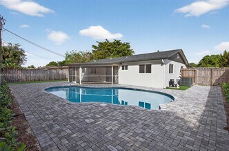 6720 NW 6th Ct in Margate, FL - Building Photo - Building Photo