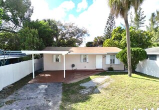 525 NW 15th Terrace in Fort Lauderdale, FL - Building Photo - Building Photo
