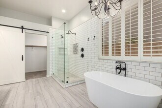 5234 E Danbury Rd in Scottsdale, AZ - Building Photo - Building Photo