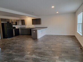 128 Robert Cir in Lebanon, PA - Building Photo - Building Photo