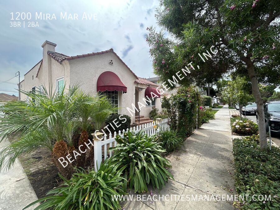 1200 Mira Mar Ave in Long Beach, CA - Building Photo