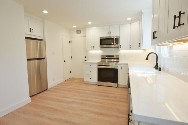 1445 Elam Ave in Campbell, CA - Building Photo - Building Photo
