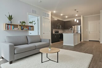 The Reserve at Cool Springs in Elizabethtown, KY - Foto de edificio - Building Photo