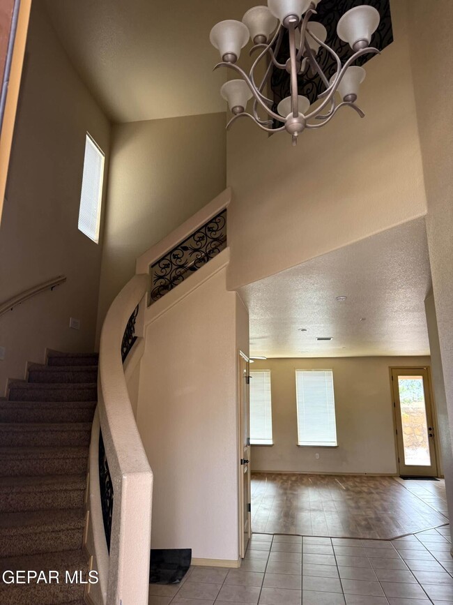 11533 Merejildo Madrid St in El Paso, TX - Building Photo - Building Photo