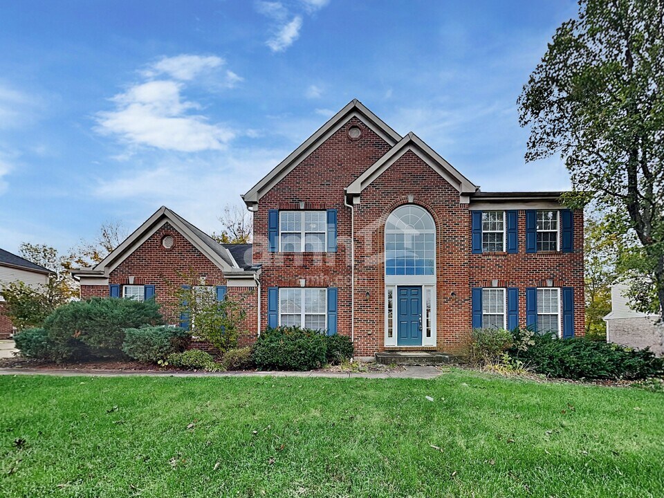4073 Sherbourne Dr in Independence, KY - Foto de edificio