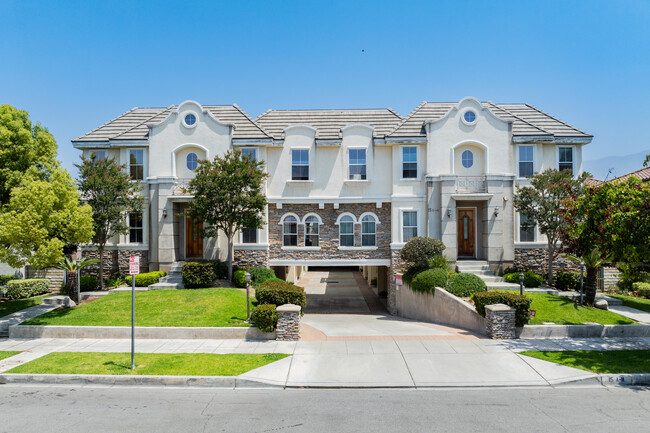 15 Alta St in Arcadia, CA - Foto de edificio - Building Photo