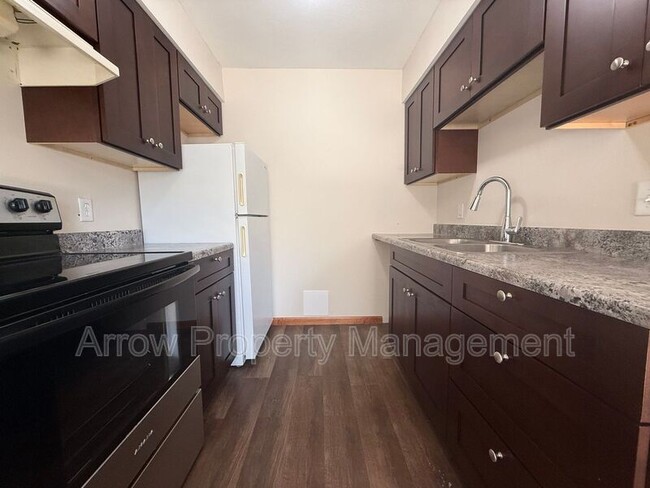 1338 S Jackson St in Junction City, KS - Building Photo - Building Photo