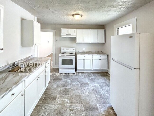 929 6th Pl in Birmingham, AL - Building Photo - Building Photo
