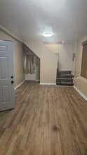 582 Greenwood Ave NE, Unit Garage Apartment in Atlanta, GA - Building Photo - Building Photo