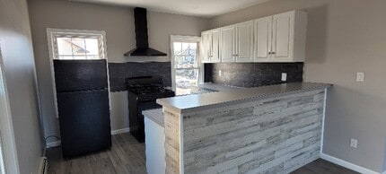 720 Rahway Ave in Elizabeth, NJ - Building Photo - Building Photo