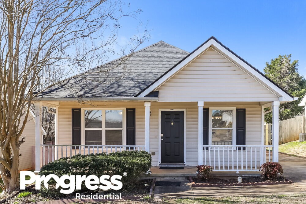 313 Tramore Pass in Stockbridge, GA - Building Photo