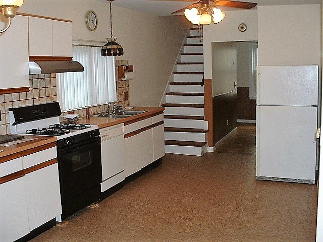 393 Newton St, Unit 1