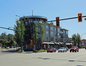 The Gateway in North Vancouver, BC - Building Photo - Building Photo