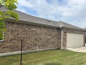 9200 Margaret Jewel Ln in Austin, TX - Building Photo - Building Photo