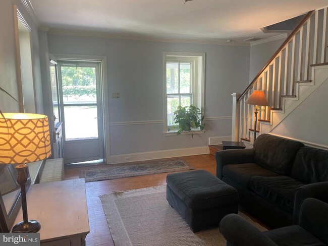 566 S Bethlehem Pike in Fort Washington, PA - Building Photo - Building Photo