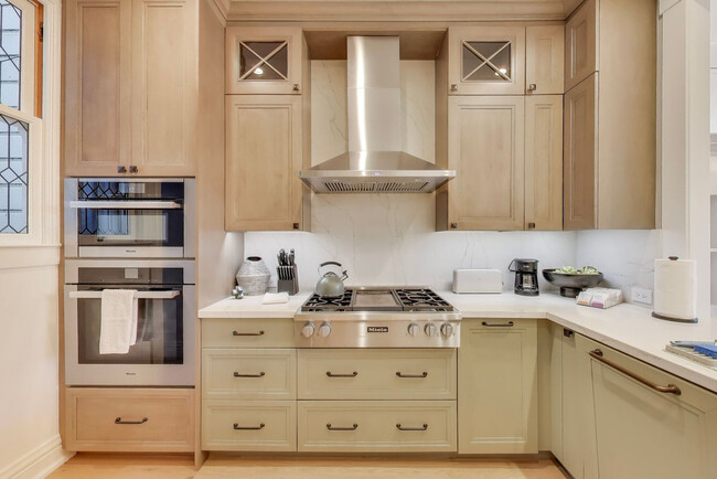 2274 Fulton St in San Francisco, CA - Building Photo - Building Photo