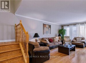259 Montmorency Way in Ottawa, ON - Building Photo - Building Photo