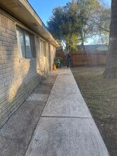 1038 Beaver Bend Rd in Houston, TX - Building Photo - Building Photo