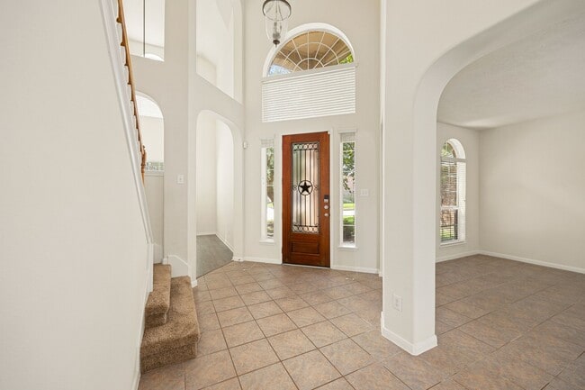 property at 7711 Summer Shore Dr