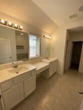 210 Emory Birch in Montgomery, TX - Building Photo - Building Photo