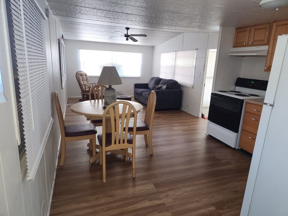 2110 Ohio Ave in Bradenton, FL - Building Photo